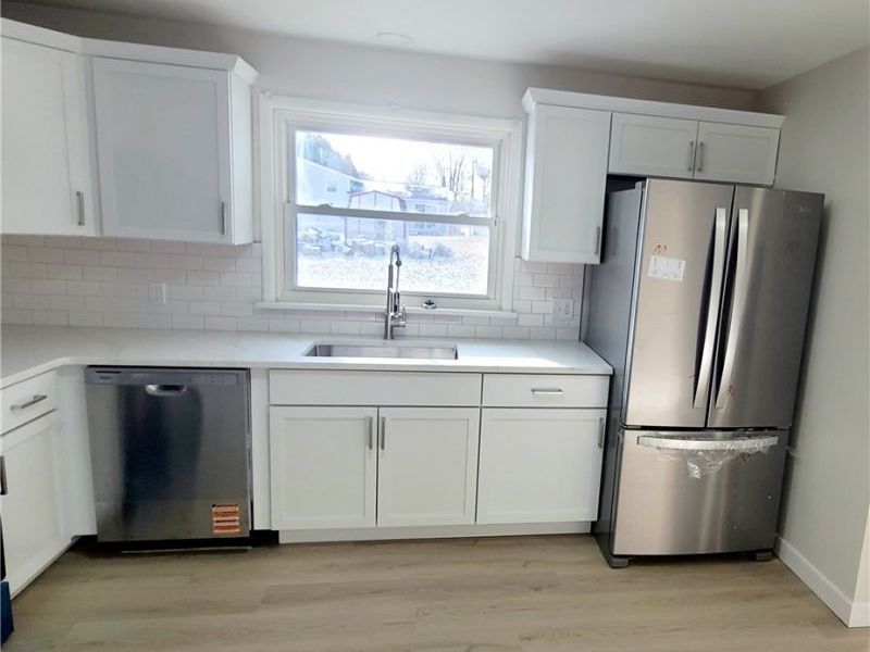 515 Murray Hill Drive, Youngstown, OH 44505 Photo 24