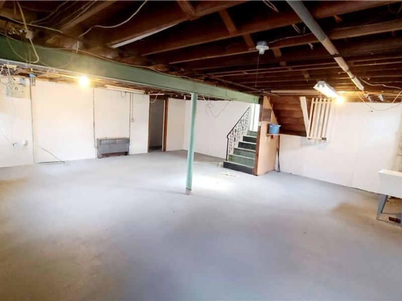 515 Murray Hill Drive, Youngstown, OH 44505 Photo 5