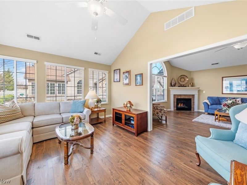 1398 Newman Drive, Brunswick, OH 44212 Photo 6