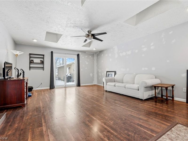 2228 St Elmo Avenue NE, Canton, OH 44714 Photo 15