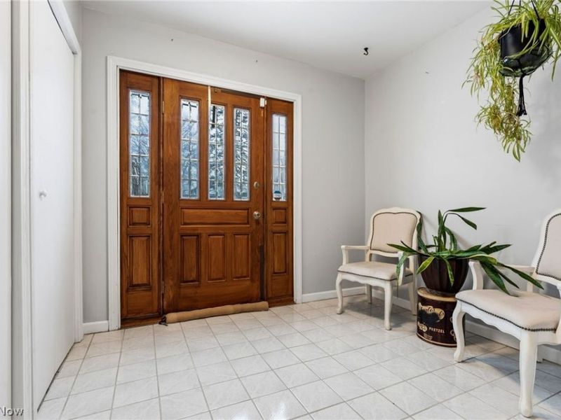 2228 St Elmo Avenue NE, Canton, OH 44714 Photo 4