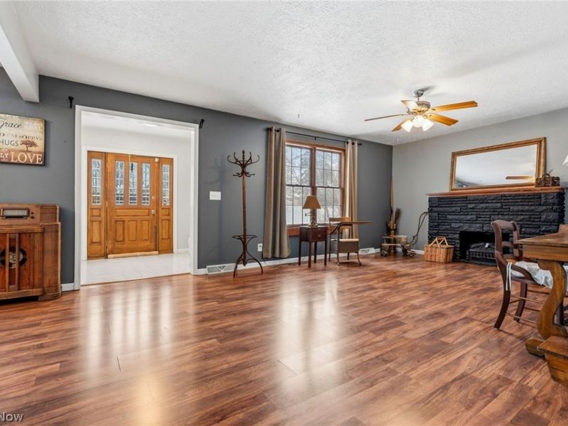 2228 St Elmo Avenue NE, Canton, OH 44714 Photo 5