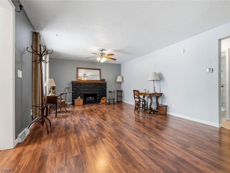 2228 St Elmo Avenue NE, Canton, OH 44714 Photo 6