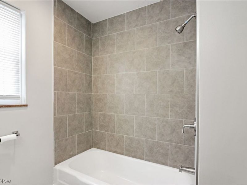 6304 Meadowbrook Drive, Mentor, OH 44060 Photo 22