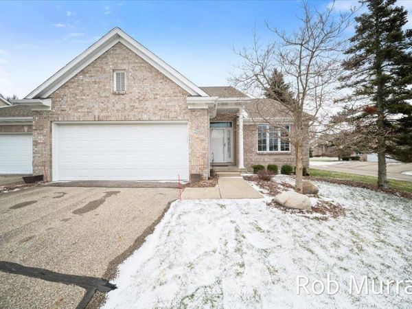 2040 Bryceway Court NE, Unit 56, Grand Rapids, MI 49505