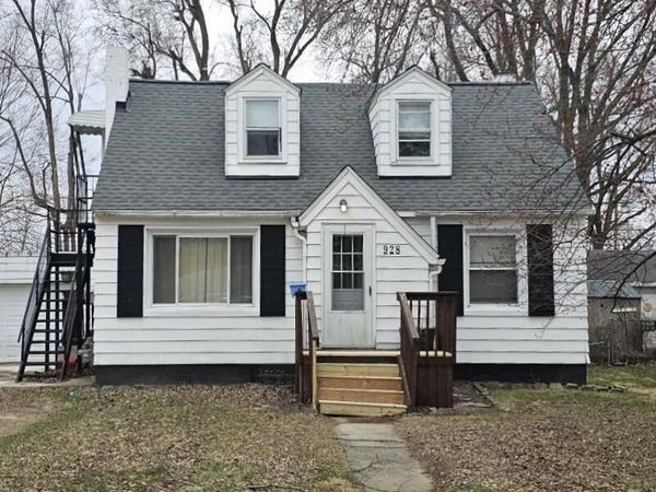 928 Ottawa Avenue, Ypsilanti, MI 48198