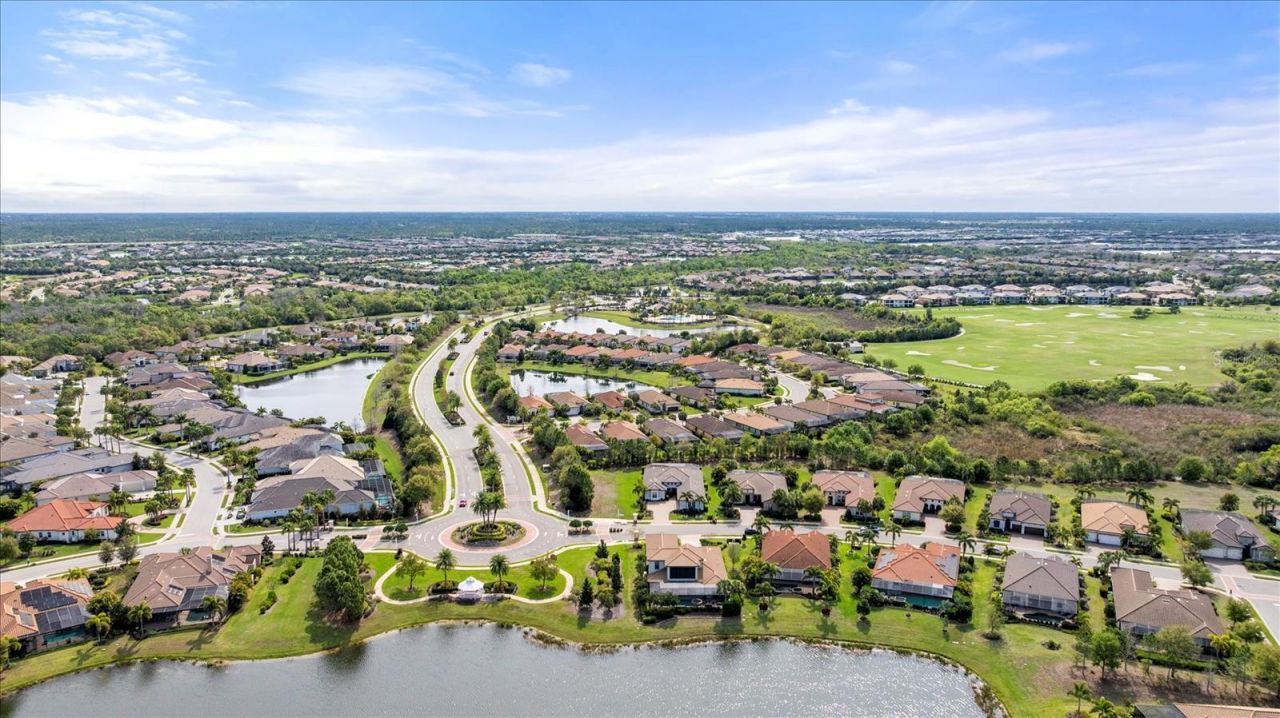 16316 Castle Park Terrace, Lakewood Ranch, FL 34202 Photo