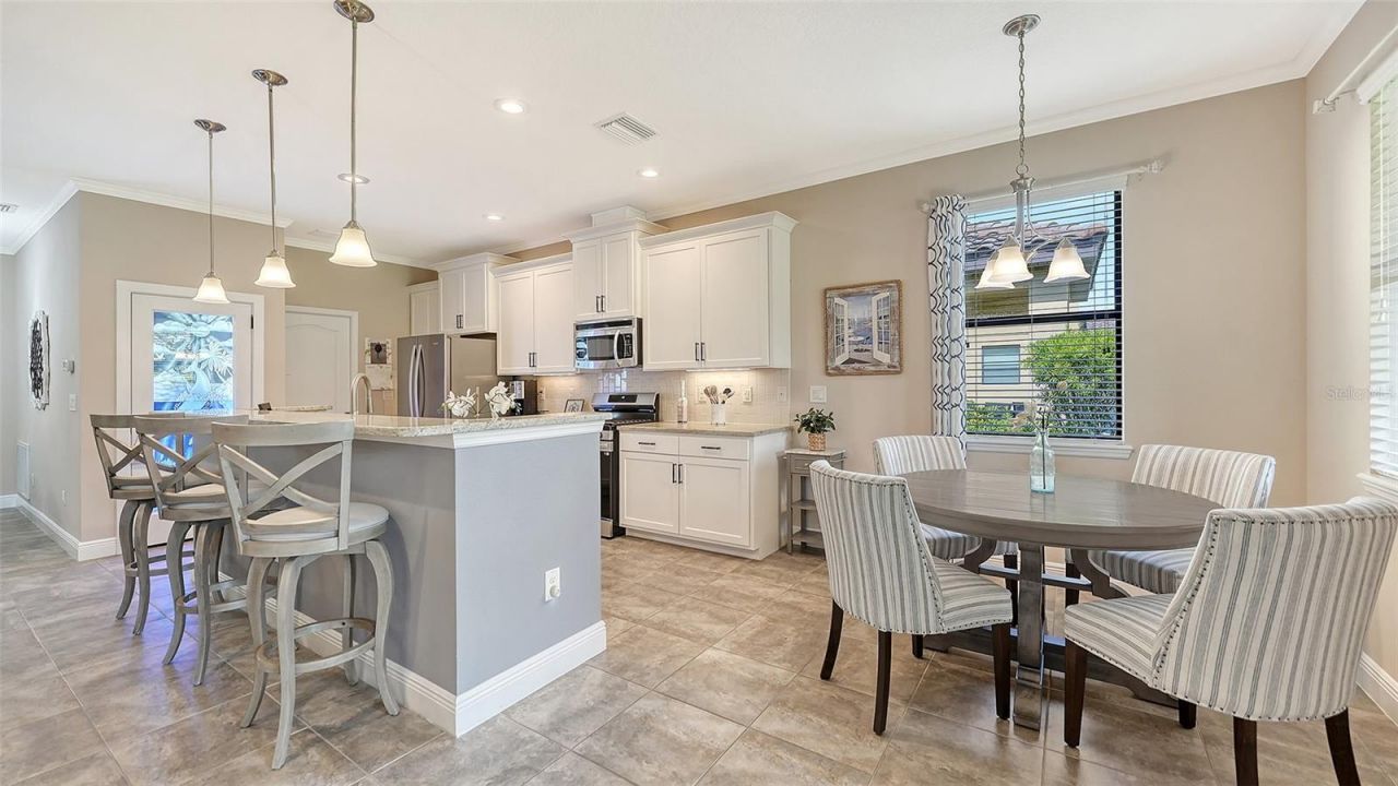 8143 36th Street E, Sarasota, FL 34243 Photo