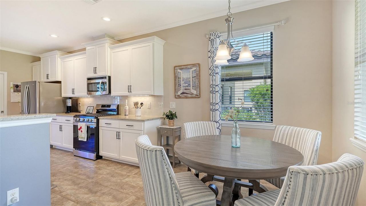 8143 36th Street E, Sarasota, FL 34243 Photo