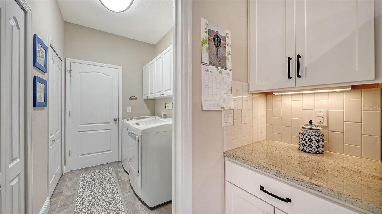 8143 36th Street E, Sarasota, FL 34243 Photo