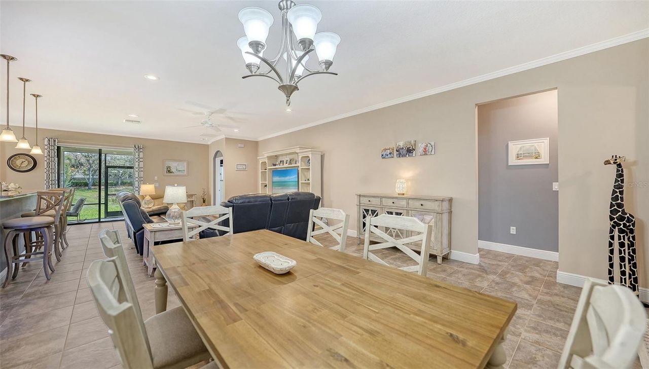 8143 36th Street E, Sarasota, FL 34243 Photo