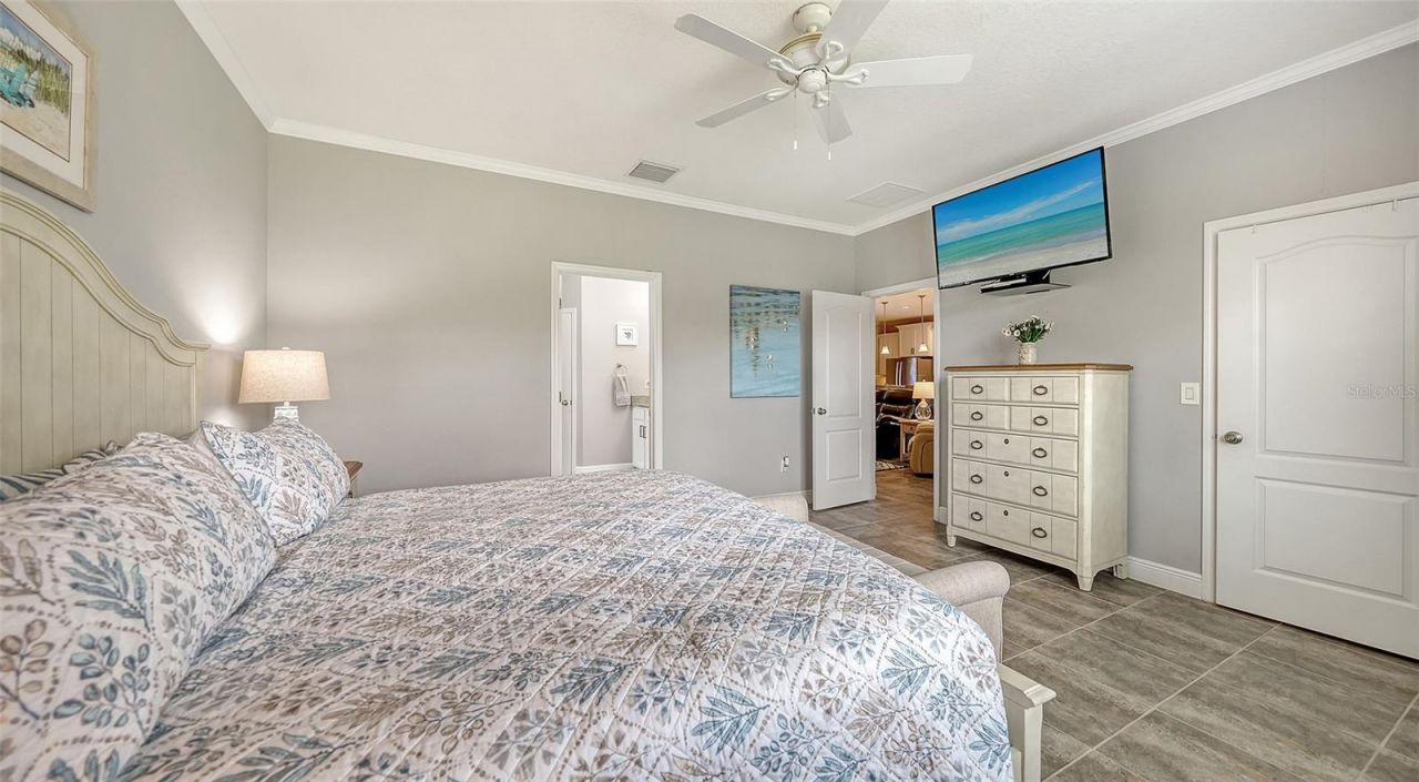 8143 36th Street E, Sarasota, FL 34243 Photo