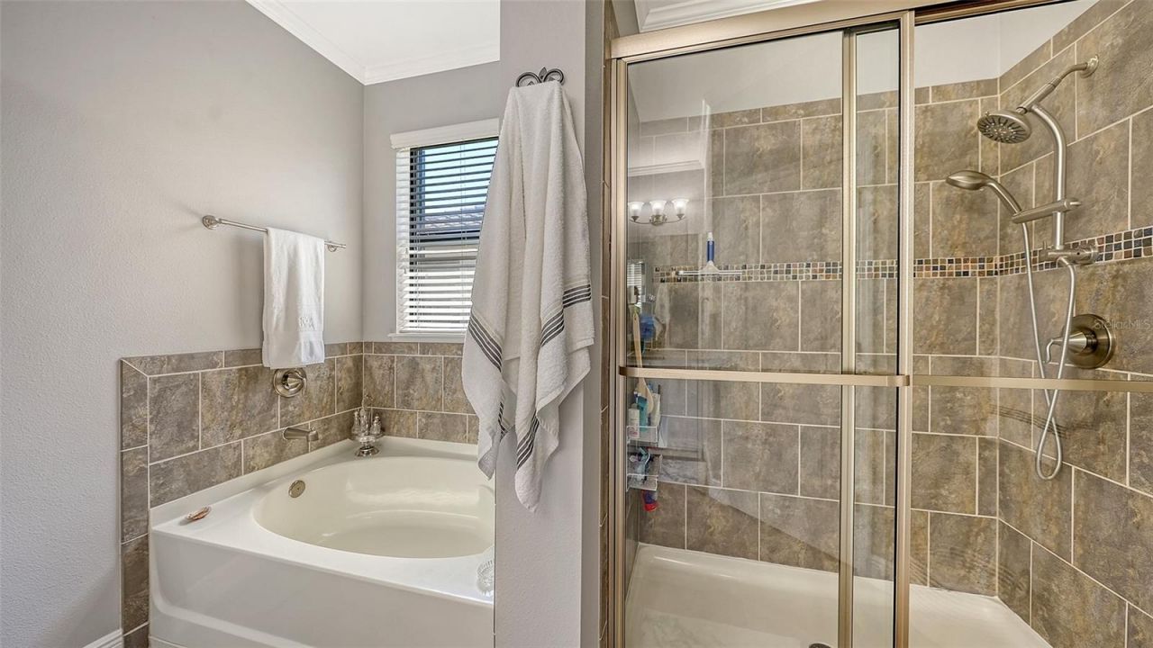 8143 36th Street E, Sarasota, FL 34243 Photo