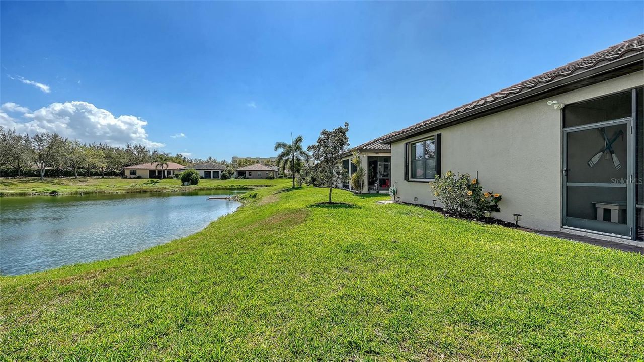 8143 36th Street E, Sarasota, FL 34243 Photo