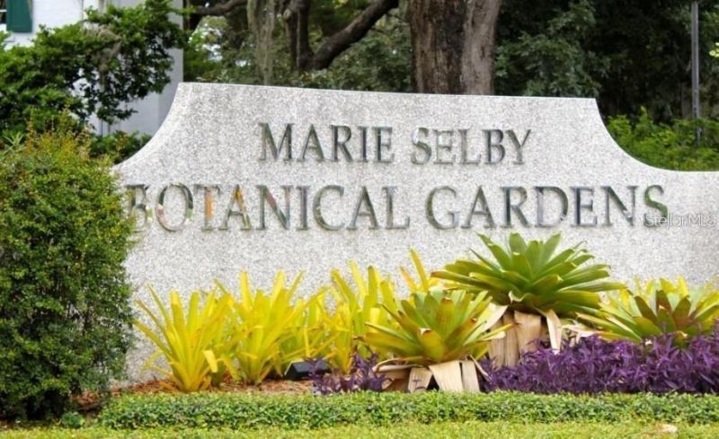 8143 36th Street E, Sarasota, FL 34243 Photo