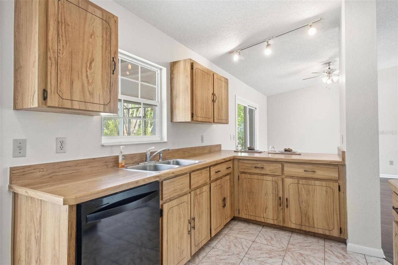 77 Beacon Mill Lane , Palm Coast, FL 32137 Photo