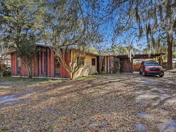 2049 NE 15TH STREET, GAINESVILLE, FL 32609