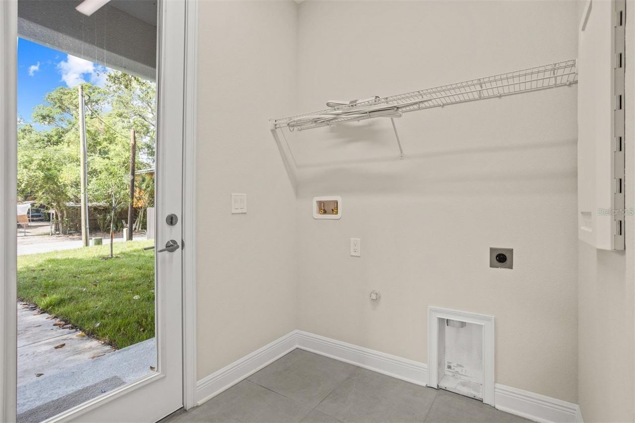 1126 Melrose Avenue S, Saint Petersburg, FL 33705 Photo