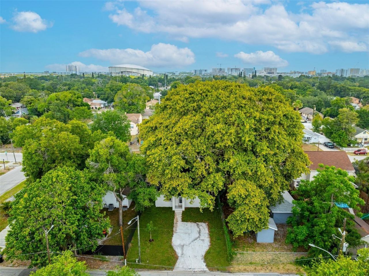 1126 Melrose Avenue S, Saint Petersburg, FL 33705 Photo