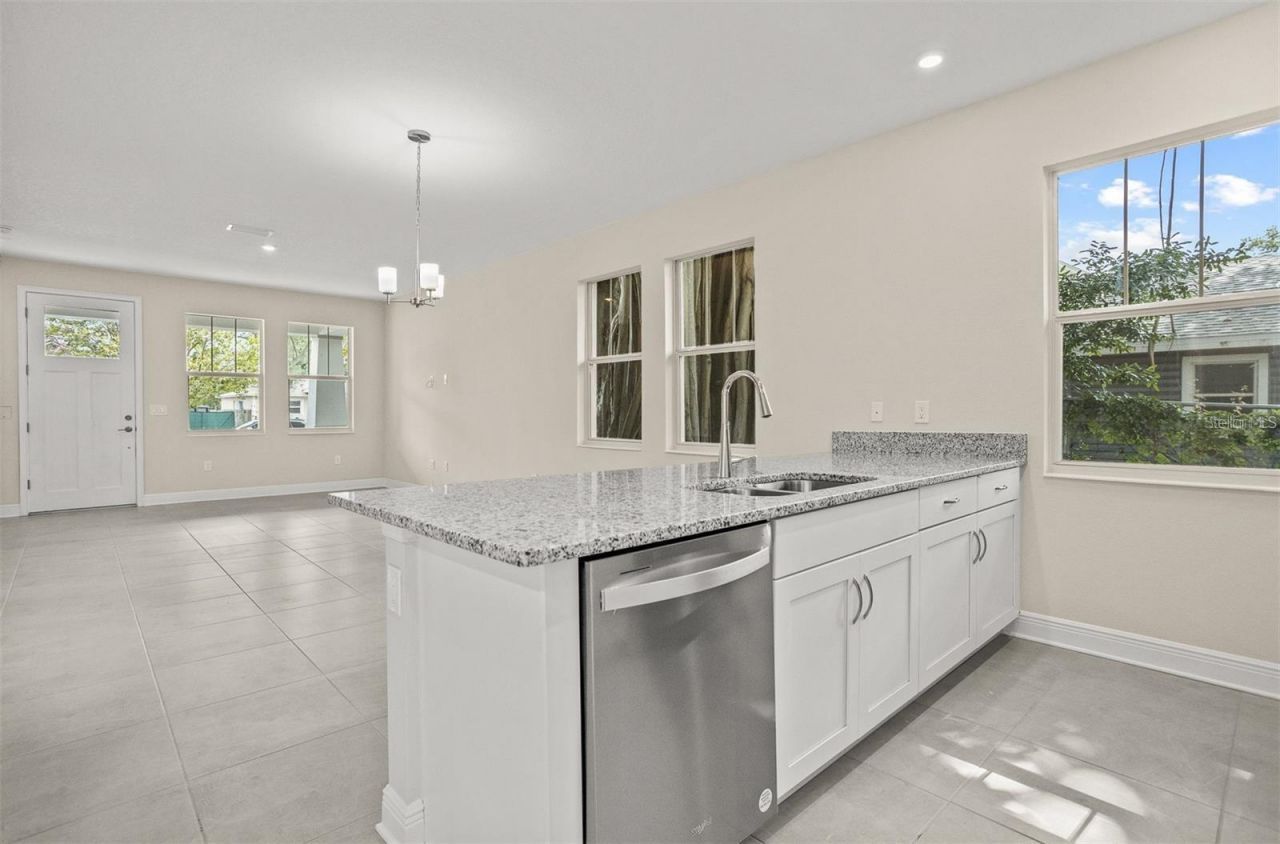 1126 Melrose Avenue S, Saint Petersburg, FL 33705 Photo