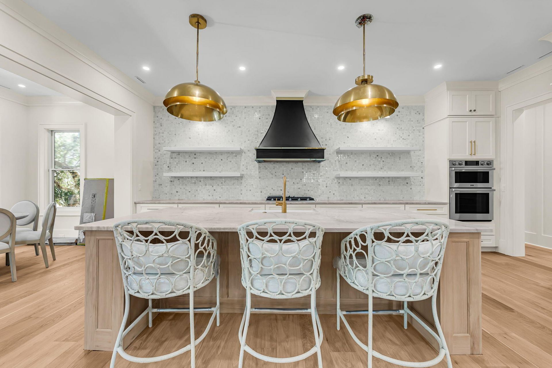 6 29th Avenue Photo 16