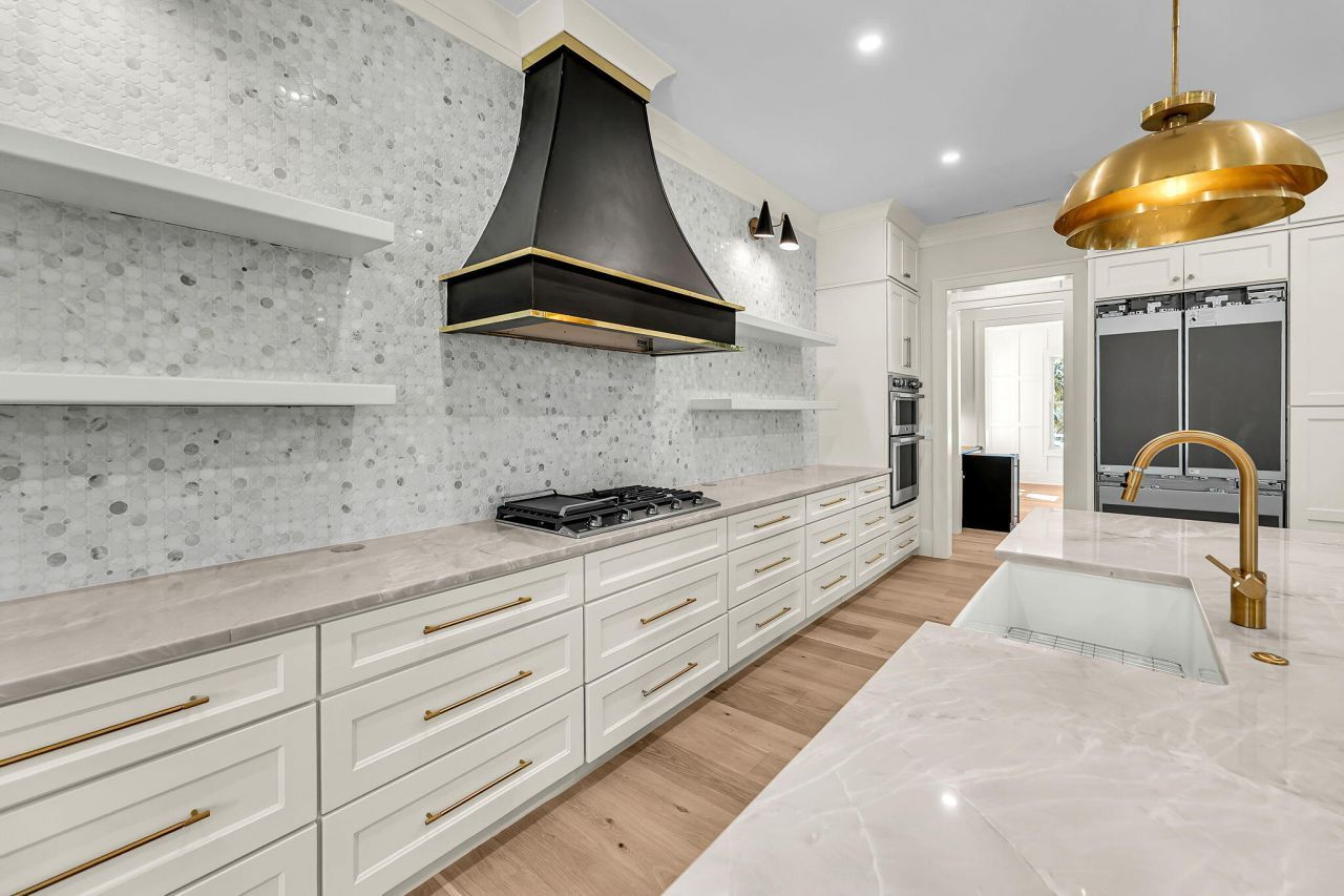 6 29th Avenue Photo 17