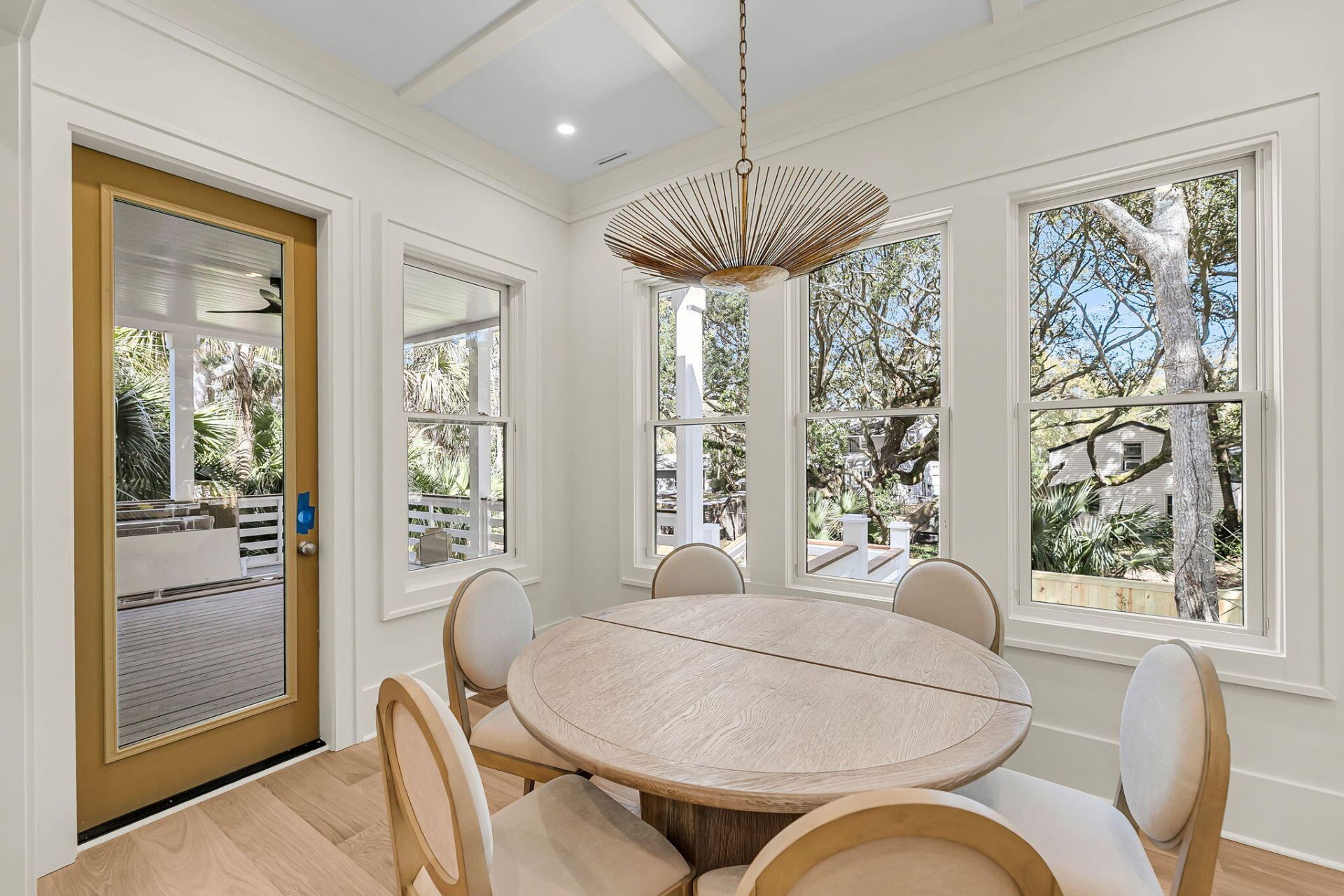 6 29th Avenue Photo 22