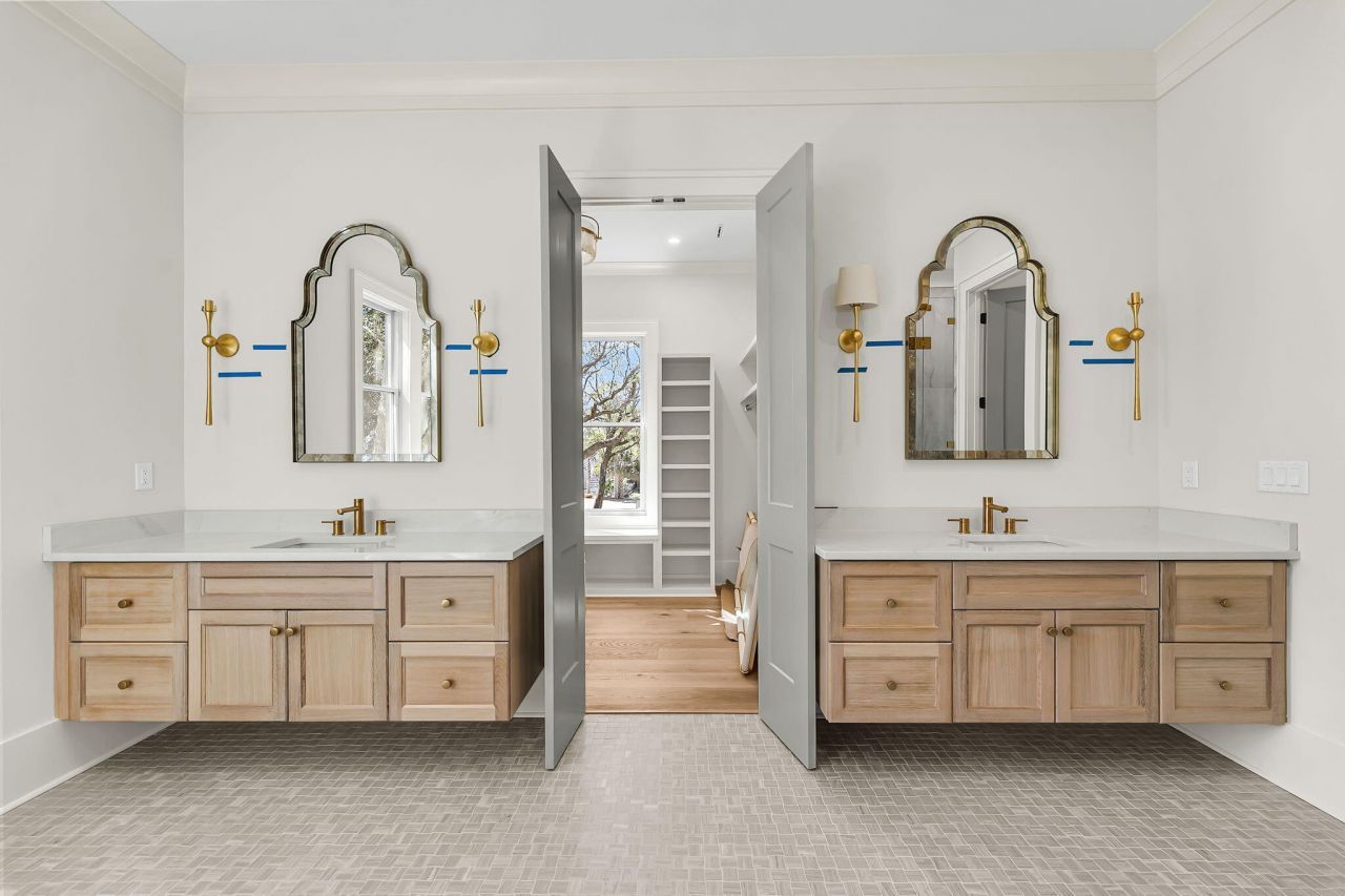 6 29th Avenue Photo 24