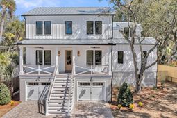 6 29th Avenue photo 4