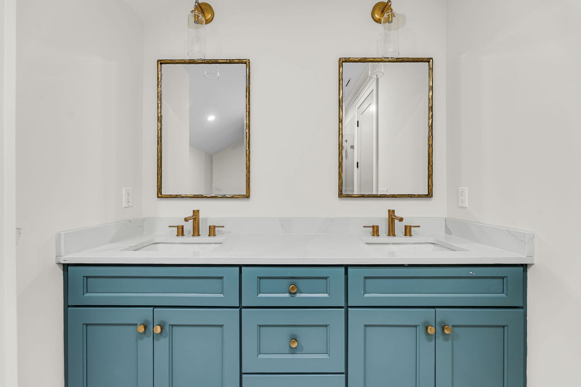 6 29th Avenue Photo 45