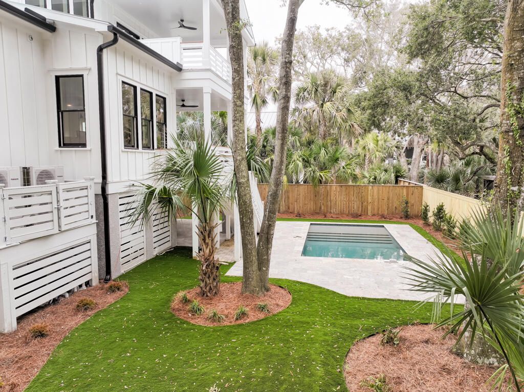 6 29th Avenue Photo 63