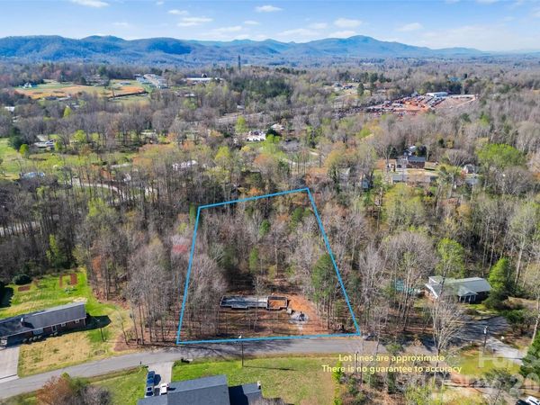 2968 Woodwind Drive, Valdese, NC 28690