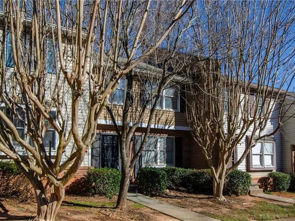 1066 Wedgewood Lane, Tucker, GA 30084