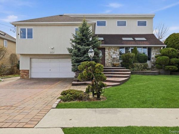 3454 Woodward Street, Oceanside, NY 11572