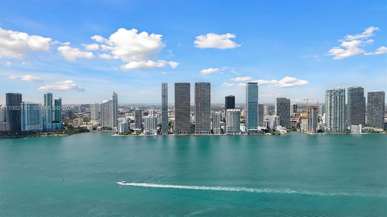 700 NE 24rd St , Unit PH-5802, Miami, FL 33137 Photo