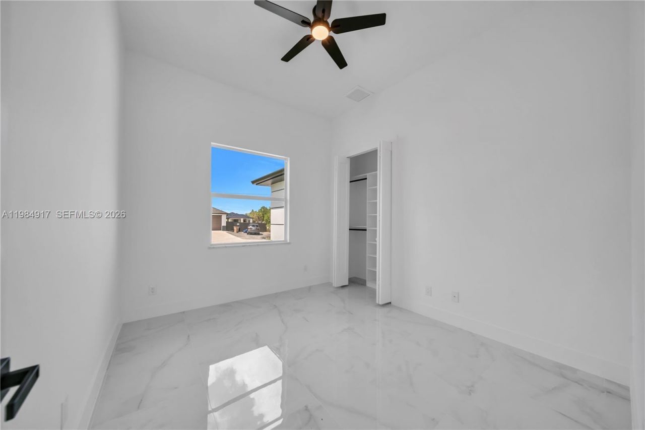 704 Clayton, Lehigh Acres, FL 33972 Photo