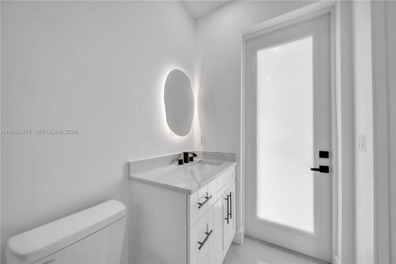 704 Clayton, Lehigh Acres, FL 33972 Photo