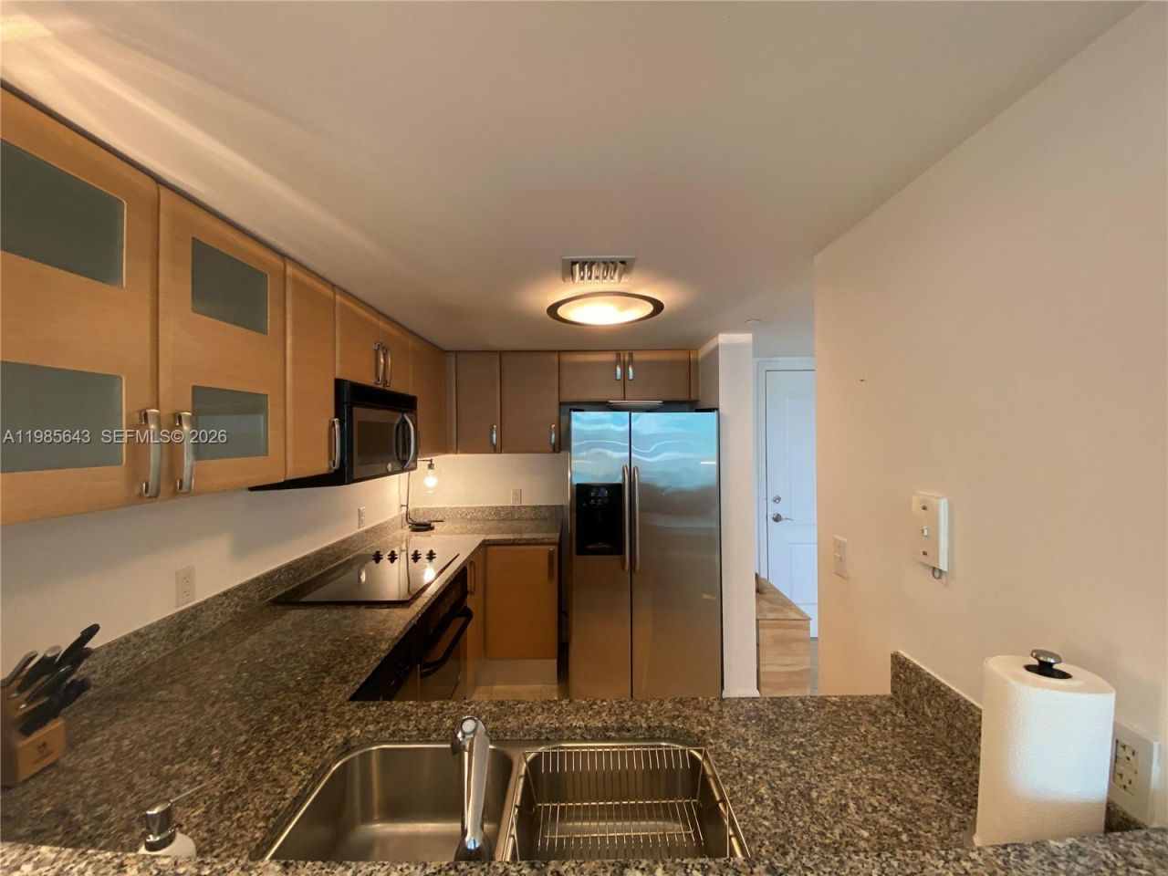 2101 Brickell Ave, Unit 2210, Miami, FL 33129 Photo