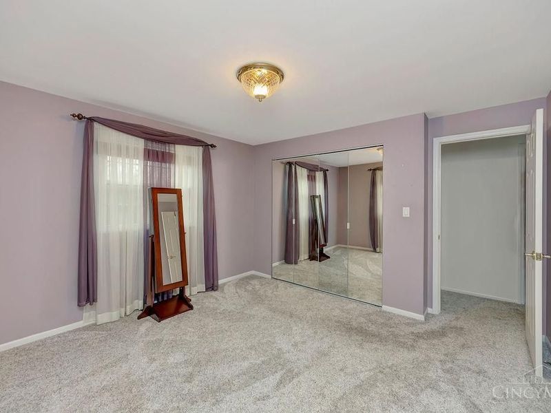 5449 S Garrett Drive, Miami Twp, OH 45150 Photo 17