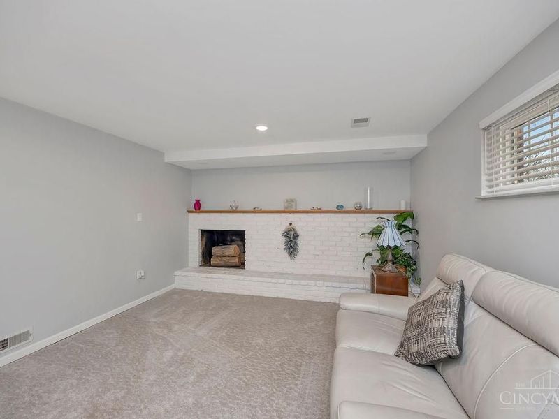 5449 S Garrett Drive, Miami Twp, OH 45150 Photo 26