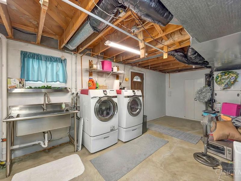 5449 S Garrett Drive, Miami Twp, OH 45150 Photo 28