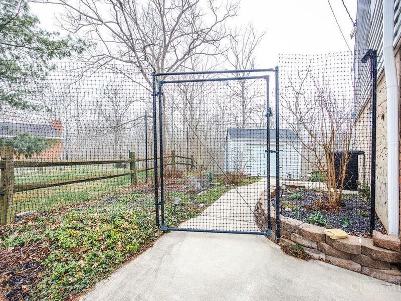 5449 S Garrett Drive, Miami Twp, OH 45150 Photo 38