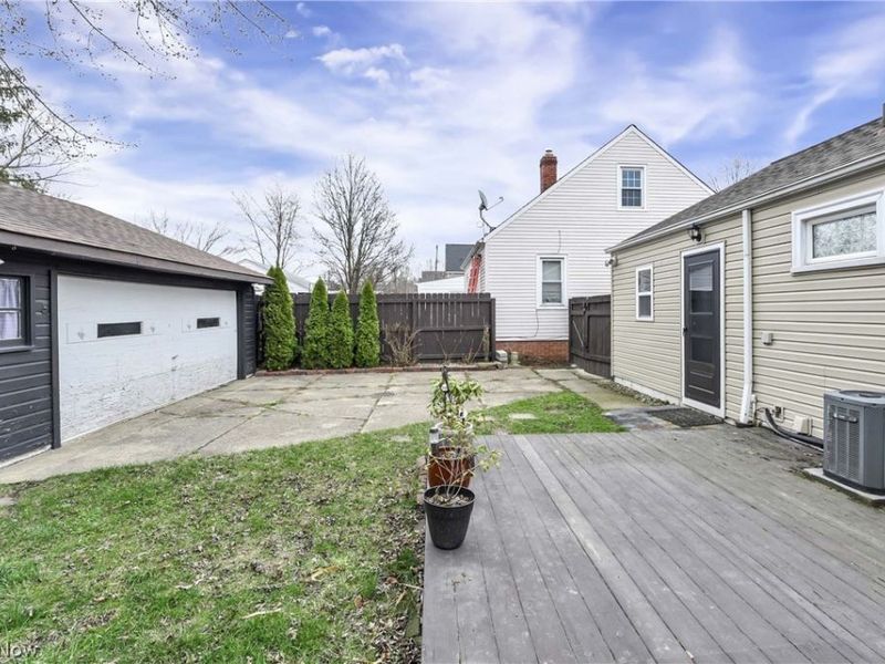 12820 Longmead Avenue , Cleveland, OH 44135 Photo 22