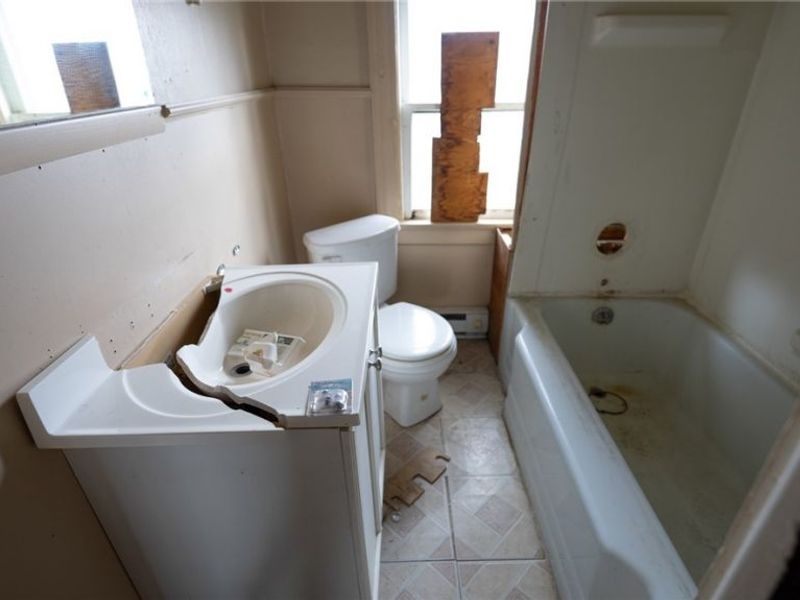 148 Oak Street , Elyria, OH 44035 Photo 35