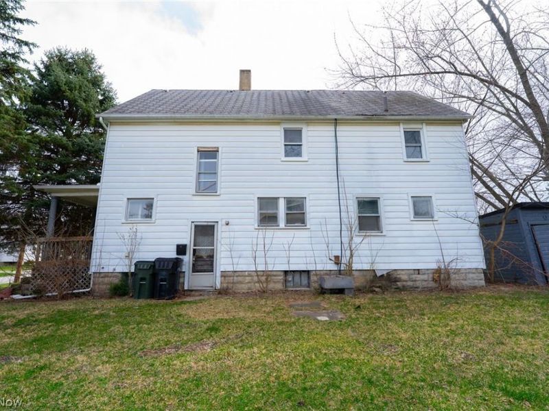 148 Oak Street , Elyria, OH 44035 Photo 6