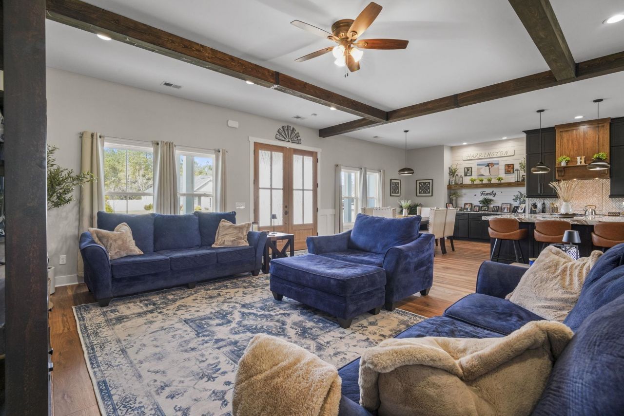 2206 Eastwoods Dr. Photo 22