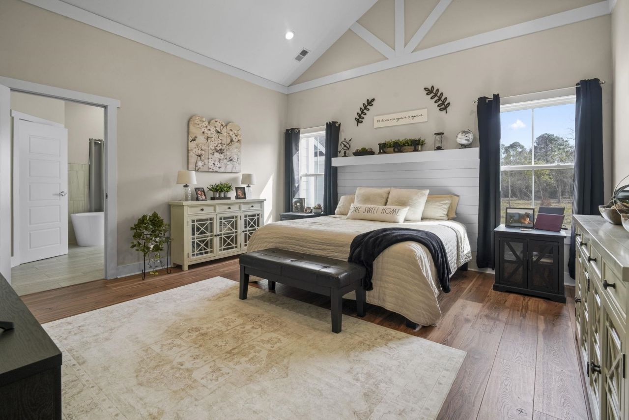 2206 Eastwoods Dr. Photo 25