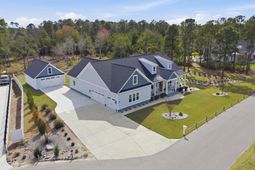 2206 Eastwood Dr. photo 4