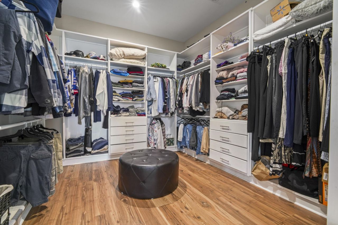 2206 Eastwoods Dr. Photo 31