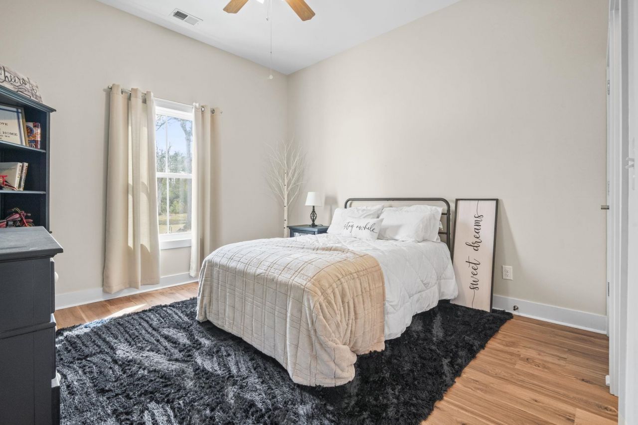 2206 Eastwood Dr. Photo 42
